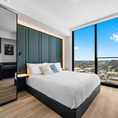 E11 Studio - 2202