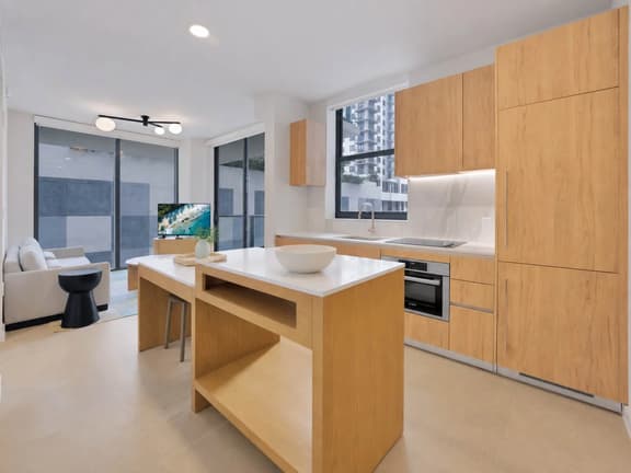 Crosby - 809 - Image 1